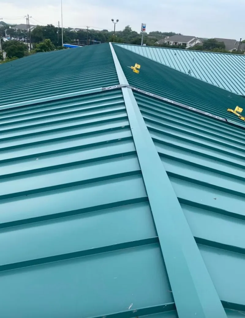 Green commercial metal roof ridge and valley for Metal Roof Repair in San Buenaventura (Ventura)